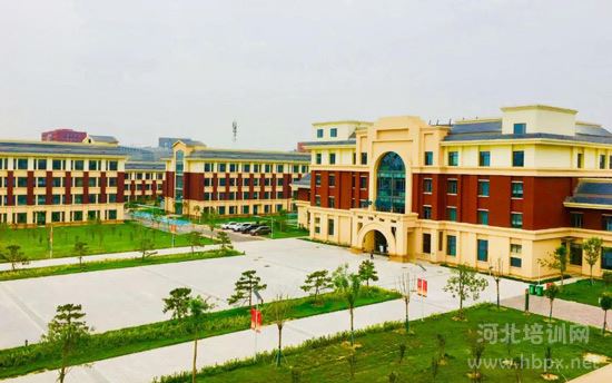 石家莊旅游學校校園環(huán)境